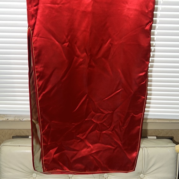 Yan’s Collection Red and Gold Phoenix and Falcon Chinese Dress.  Like new. - Picture 13 of 14